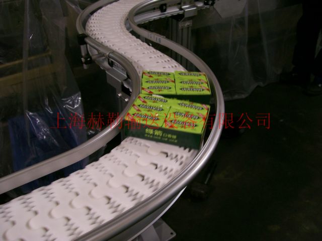 柔性鏈板能停止高精度的運(yùn)動(dòng)，其各鏈節(jié)的磨損伸長平均，能保持十分高的運(yùn)動(dòng)精度。